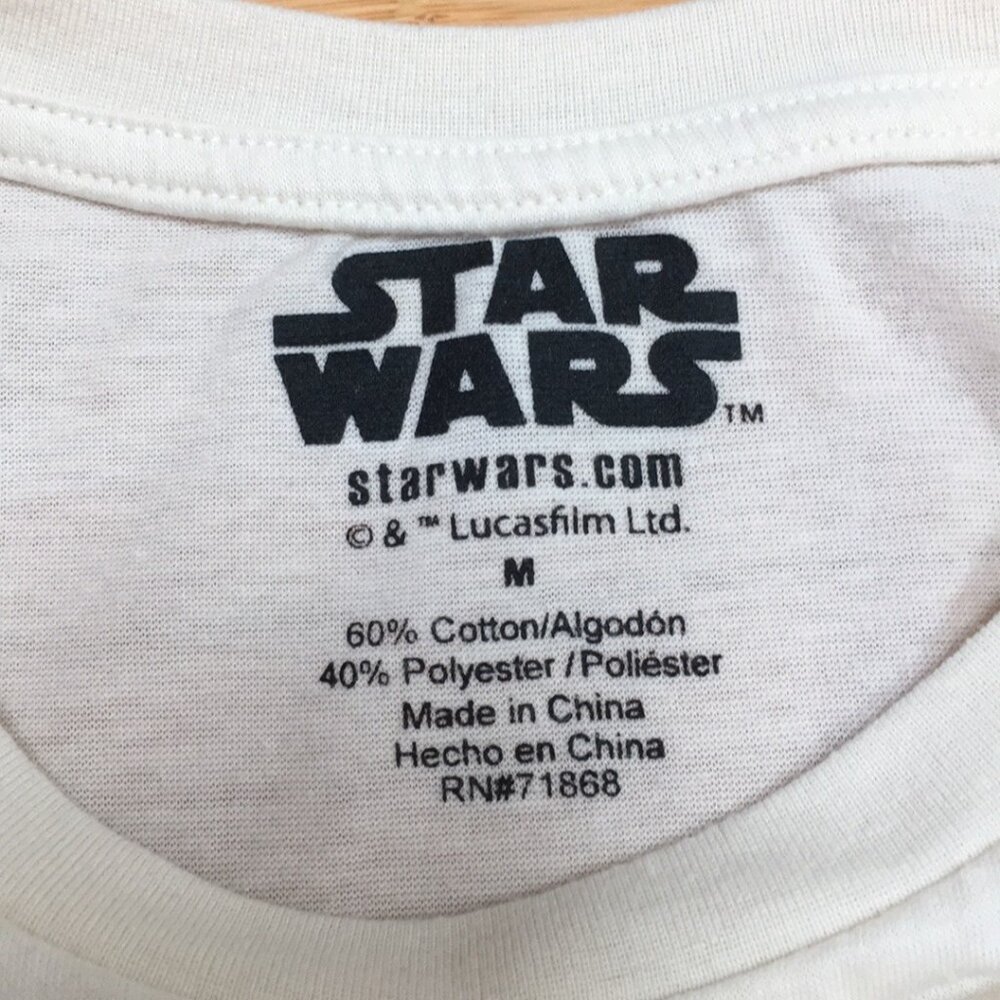EUC Star Wars Baby Yoda The Mandalorian Light Yellow T-Shirt - Picture 2 of 2